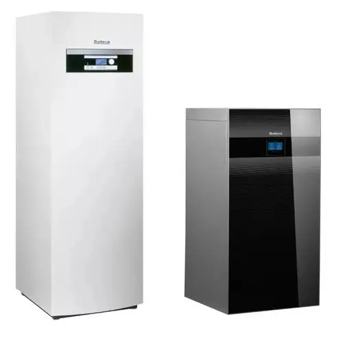 Zwei Buderus-Waermepumpen: eine hohe weiße Stand-Wärmepumpe und eine kompakte schwarze Stand-Wärmepumpe, beide mit digitalen Bedienelementen.
