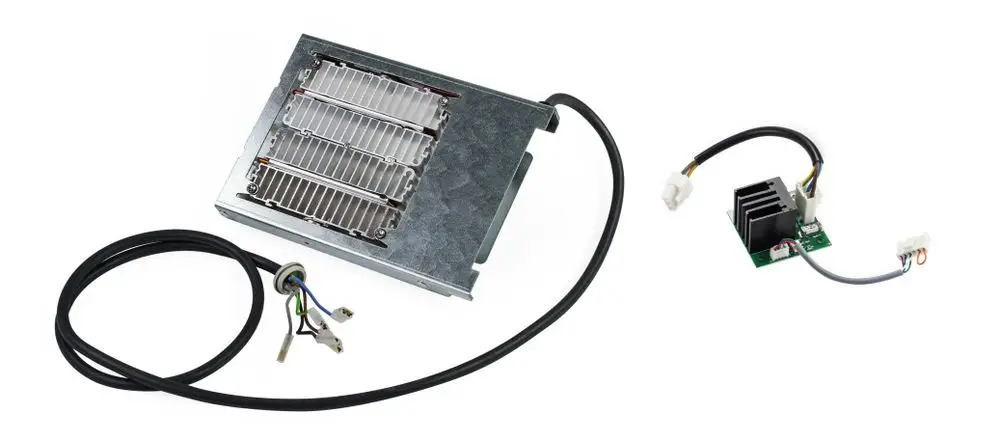 Elektrisches Vorheizregister von Pluggit mit Heizplatten und elektrischer Steuerung. Zubehör für Heizsysteme, geeignet für die Montage in entsprechenden Anwendungen.