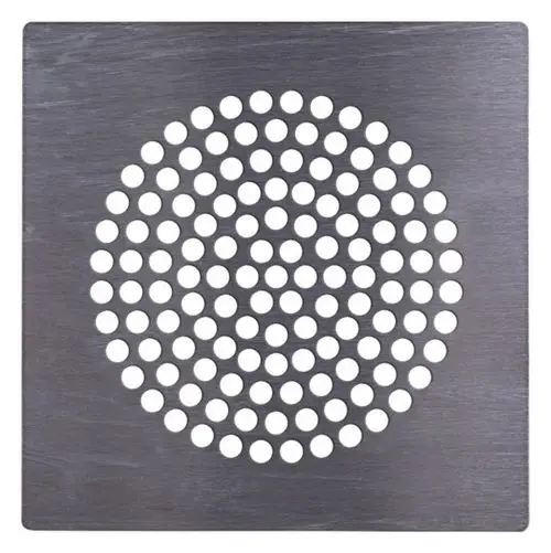 Edelstahlblende mit kreisförmigem Design, bestehend aus mehreren perforierten Löchern. Passend für Abluftsysteme von Pluggit.