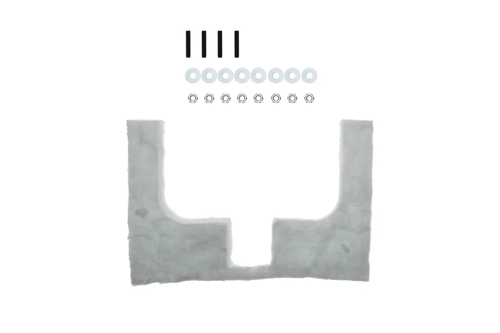 Bausatz mit einer Dichtung sowie mehreren Schrauben, Unterlegscheiben und Muttern, geeignet für Brötje Heizgeräte. Dienst zur Abdichtung bei der Montage.