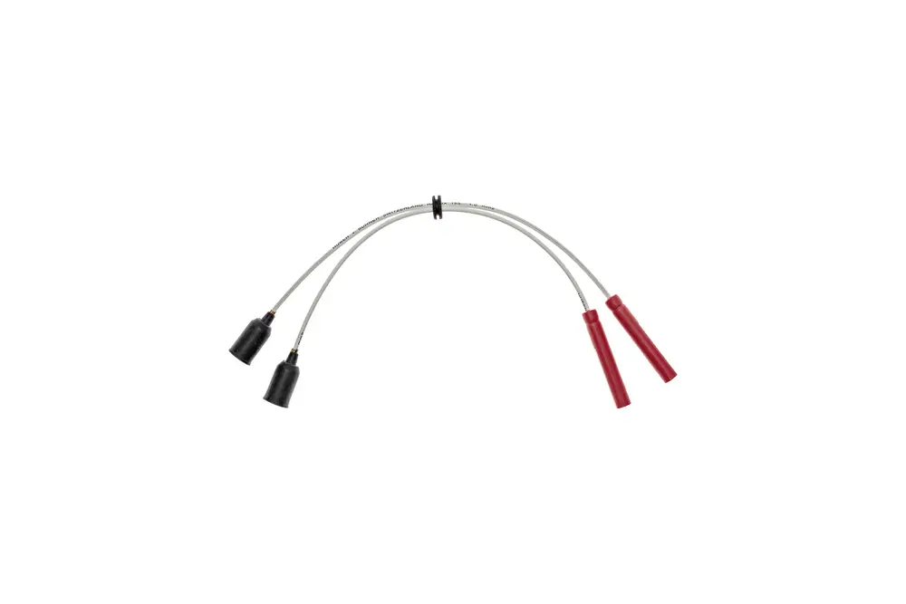 Zündkabelsatz mit zwei Steckeranschlüssen, präsentiert in einem flexiblen Design von Brötje, geeignet für elektrotechnische Anwendungen.