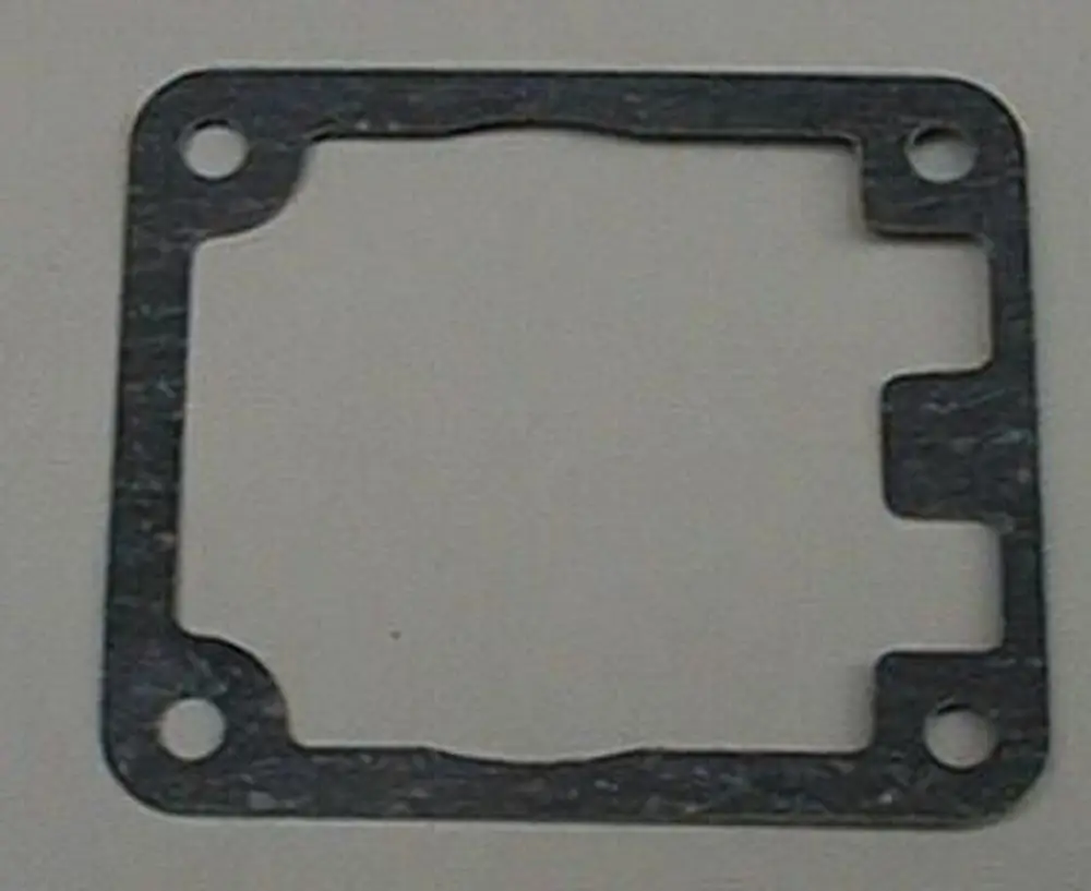 Dichtungselement von Brötje, flache Form mit abgerundeten Ecken und Löchern zur Befestigung. Geeignet für Pumpeninstallationen.