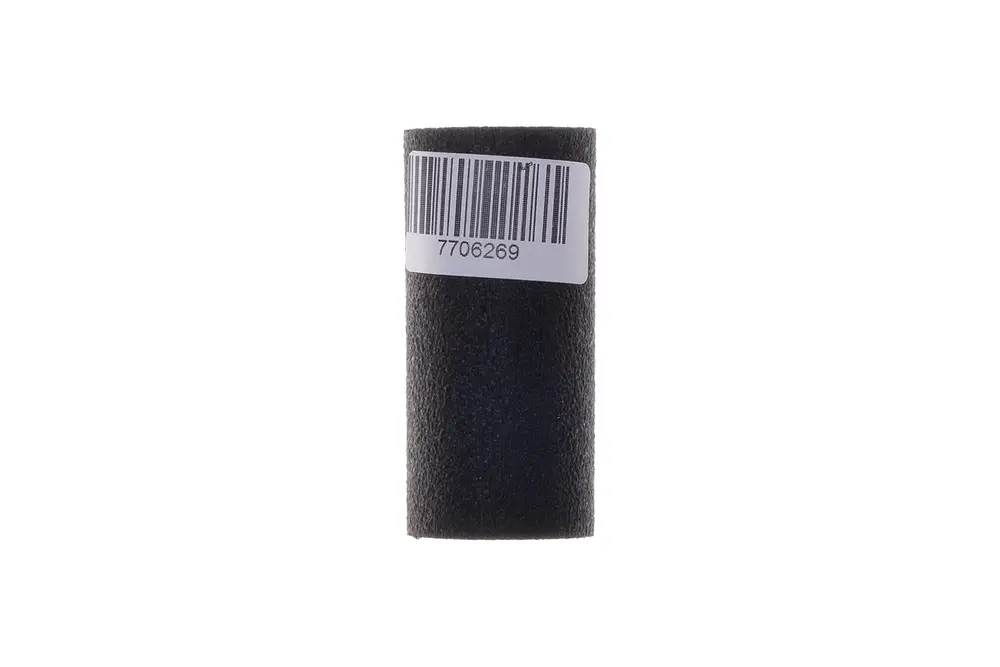Schwarzes Isoliermaterial von Brötje in zylindrischer Form mit einem Barcode-Etikett an der Seite, geeignet für Heizungsrücklaufleitungen.