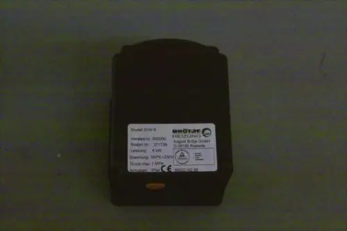Brötje Gerät mit Beschriftung, Modell EHK 6, Herstellerinformationen und technischen Angaben zu Leistung, Spannung und Druck. Empfohlene Schutzart ist IP44.