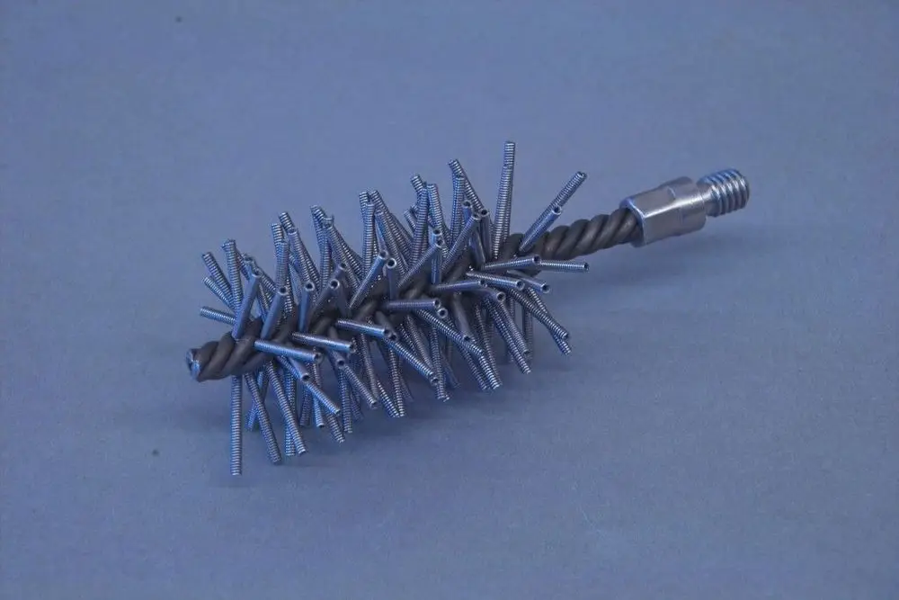 Ersatzbürste mit starkem Drahtdesign, geeignet für spezielle Reinigungsanwendungen, präsentiert von der Marke Brötje.