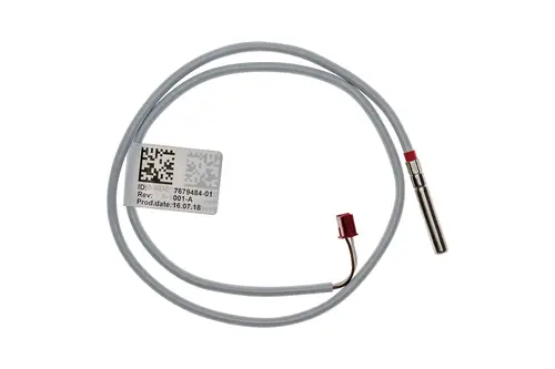 Rohrleitungsfühler von Brötje mit einem dünnen Kabel und einem metallischen Sensorende. An einer Seite befindet sich ein kleiner Stecker mit Kabel.