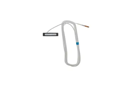Temperatursensor von Brötje mit einem langen, transparenten Kabel und einem schwarzen Anschluss. Der sensorische Teil ist metallisch und befindet sich am Ende des Kabels.