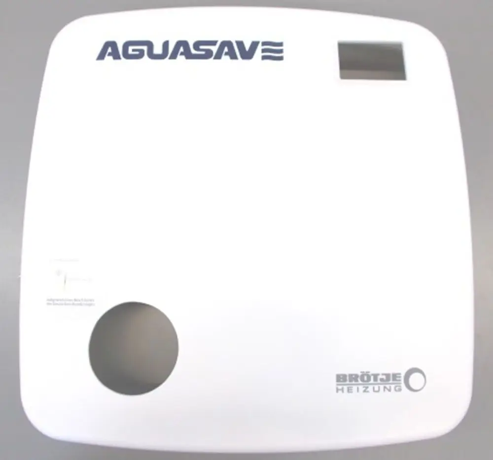 Weißes, quadratisches Gehäuse mit Logo "AGUASAVE" und "Brötje Heizung" für Heizsysteme. In der oberen rechten Ecke befindet sich ein kleines, rechteckiges Display.