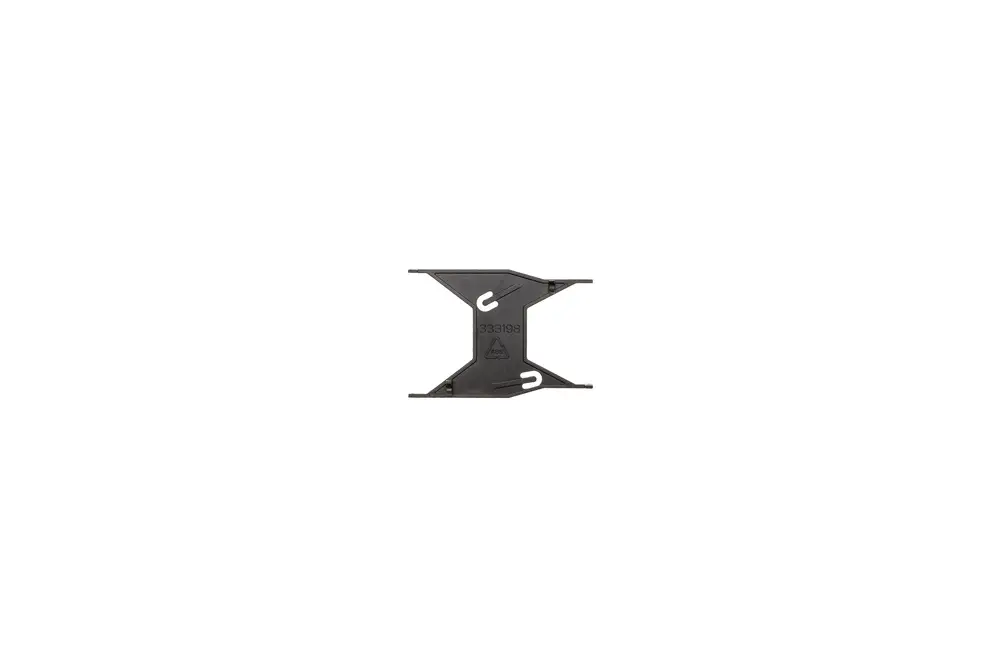 Schablone in Schwarz mit mehreren Aussparungen und einem Logo, die für die Einstellung eines Brötje Brenners verwendet wird.