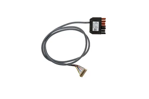Brennerkabel von Brötje mit mehreren farbigen Drähten und einem Anschlussfeld, das verschiedene elektronische Verbindungen ermöglicht.