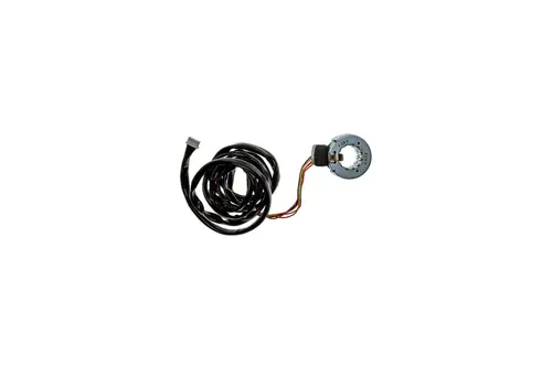 Brötje Coil für ein Expansionsventil, abgebildet mit einem Kabel, das mehrere Drähte in verschiedenen Farben enthält, die an eine Steckverbindung angeschlossen sind.