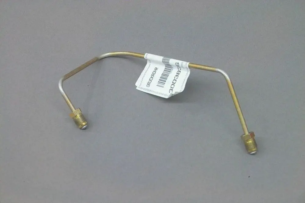 Brötje Öldruckleitung, gebogene Metallleitung mit zwei Anschlussgewinden, die zur Ölzuleitung in Heizsystemen verwendet wird.