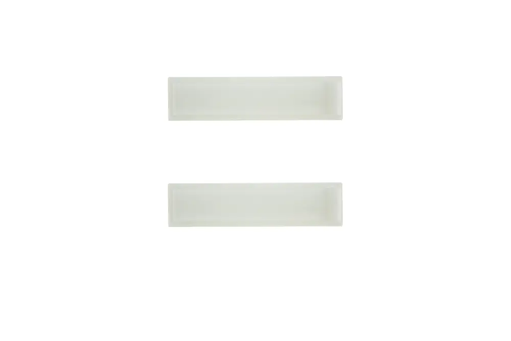 Zwei transparente Clips von Brötje, die horizontal nebeneinander angeordnet sind. Sie sind für die Befestigung geeignet und haben eine rechteckige Form.