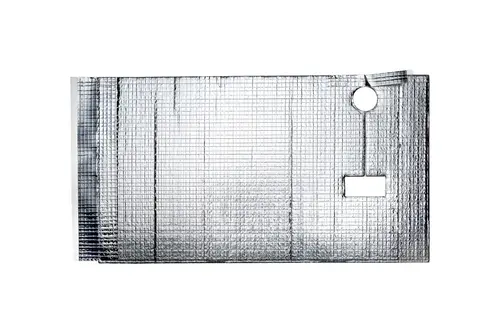 Isoliermatte aus reflektierendem Material, möglicherweise für einen Verdichter, markiert mit einer Aussparung und einer Öse, erkennbar für Produkte der Marke Brötje.