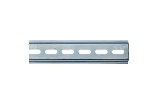 Aluminium-Traverse in Silber mit mehreren gewölbten Öffnungen. Das Produkt könnte mit Brötje Heizsystemen verwendet werden.