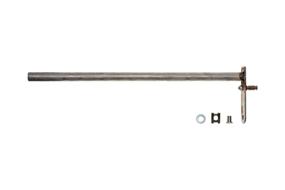Brötje Wippenachse, zylindrischer Metallstab mit einer Befestigung und mehreren dazugehörigen Montageelementen wie Unterlegscheibe und Halterung.