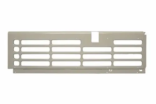 Seitenplatte in beigefarbener Ausführung, mit durchbrochenem Design und mehreren Längslöchern, geeignet für Brötje Produkte.
