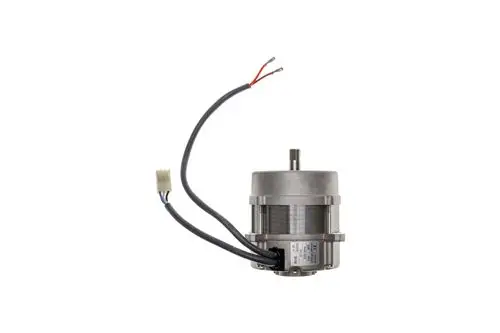 Brötje Gebläsemotor mit zwei elektrischen Anschlüssen und einem kurzen Wellenstumpf, gefertigt aus Metall, zur Verwendung in Luftheizsystemen.