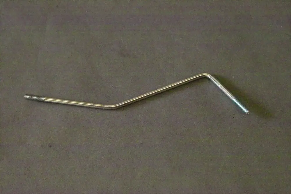 Brötje Gestänge in Stahl, mit einem gewundenen Design und einem schraubbaren Ende. Geeignet für verschiedene Anwendungen in der Heizungs- und Klimatechnik.