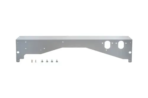 Brötje Halter für Regelungsbox in grauer Farbe. Das Metallteil verfügt über mehrere Bohrungen und wird mit Schrauben geliefert.