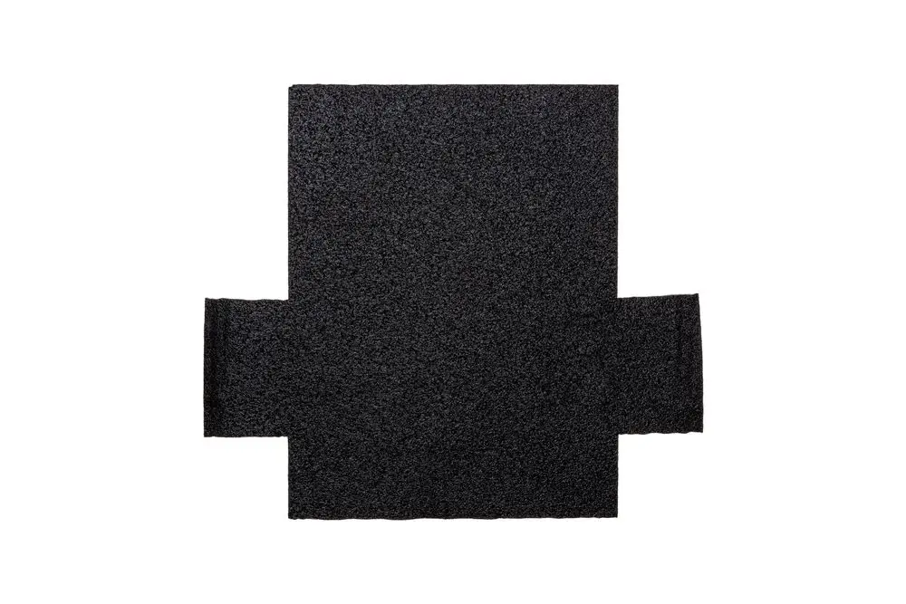 Isolierung in schwarzer Farbe mit durchgehender, strukturierten Oberfläche. Hersteller ist Brötje. Das Produkt hat eine rechteckige Form mit seitlichen Erweiterungen.