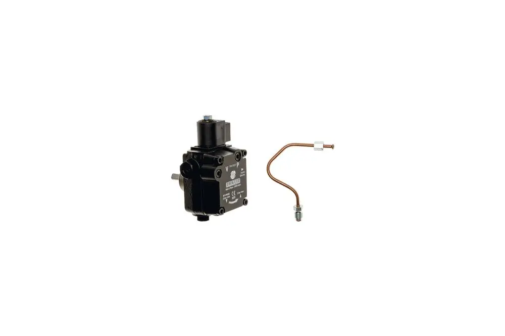 Brötje-Ölpumpe mit Anschlussrohr, schwarze Pumpe mit elektrischer Steuerung und Metallventil, abgebildet auf neutralem Hintergrund.