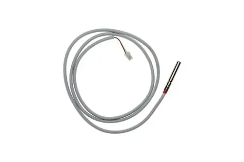 Kabel mit einem Sensor am Ende, umgeben von grauem Mantel. Das Produkt gehört zur Marke Brötje und könnte zur Temperaturüberwachung verwendet werden.