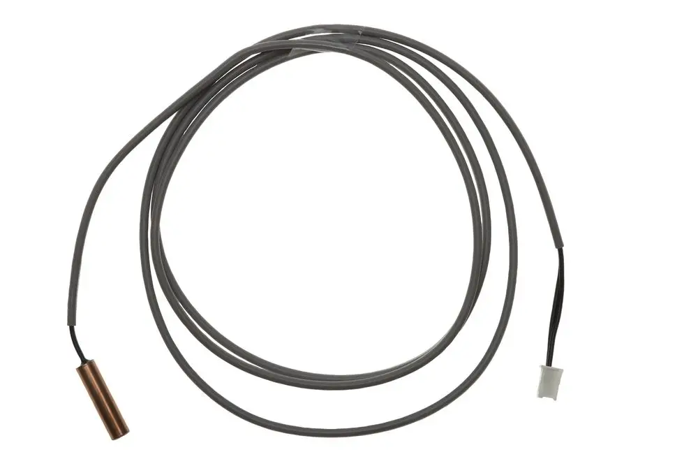 Temperatursensor mit einem langen Kabel und einem metallischen Sensorstück, hergestellt von Brötje, geeignet für Heizungsanwendungen.