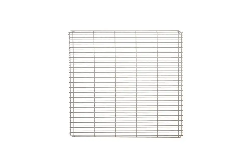 Regelmäßiges Metallgitter von Brötje, mit senkrechten und waagerechten Streben, geeignet für Luftzirkulation oder als Schutzgitter in technischen Anwendungen.