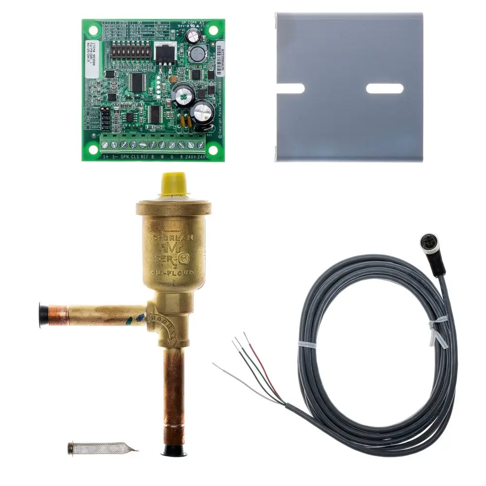 Brötje Reparaturset mit einem Steuerplatine, einem Ventil, einer Metallschiene und einem Kabelstrang. Komponenten für die Instandhaltung eines Heizsystems.