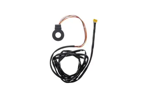 Brötje Antriebselement mit einem schwarzen Anschlusskabel und einer runden, flachen Schnittstelle. Kabel und Stecker sind sichtbar, ohne zusätzliche Informationen.