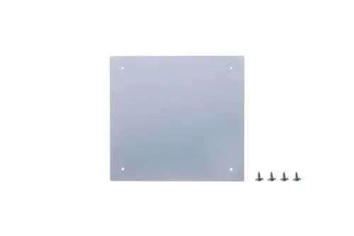 Brötje Abdeckung aus Metall mit vier Befestigungslöchern, umgeben von vier Schrauben, dargestellt auf einem einfarbigen Hintergrund.