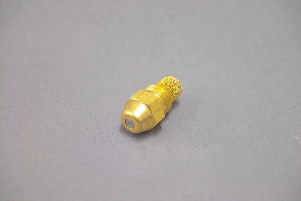 Brassdüse von Brötje, mit einem runden Ende und einem strukturierten oberen Teil. Geeignet für hydraulische Anwendungen.