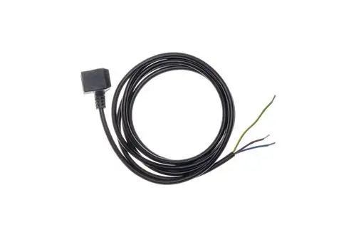 Schwarzes Netzkabel mit einem Winkelstecker auf einer Seite und mehreren freiliegenden Drähten auf der anderen Seite, hergestellt von Brötje.