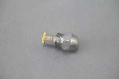 Brötje Düse aus Metall mit konischem Ende und Gitterstruktur. Der Anschluss ist gewindeartig, geeignet für Flüssigkeitsanwendungen.