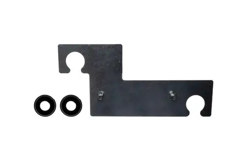 Brötje-Halterung aus Metall mit zwei runden Ausschnitten und zwei schwarzen Dichtungen, montiert in einer L-Form. Klar strukturierte Oberfläche.