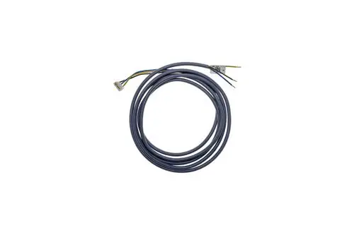 Brötje Netzkabel mit mehreren Adern, einem Stecker und freiliegenden Kabelenden, aufgewickelt in Rundenform.