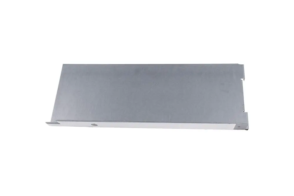 Brötje Kompressors Abdeckung in rechteckiger Form, mit einer glatten, metallischen Oberfläche und ohne weitere erkennbare Details.