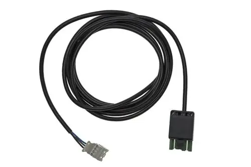 Schwarzes Kabel mit zwei Steckverbindern, einem grauen und einem schwarzen, geeignet für die Verbindung mit Brötje Heizgeräten oder Brennern.