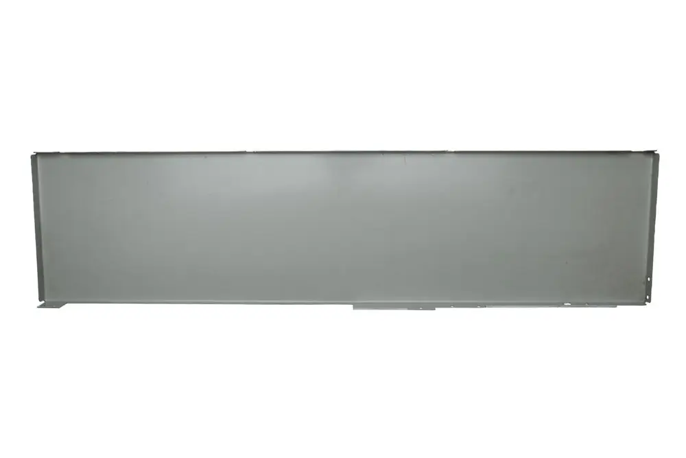 Brötje Verkleidungsseitenteil in rechteckiger Form, metallisch lackiert, ohne erkennbare Maße oder spezifische Details, vor neutralem Hintergrund dargestellt.