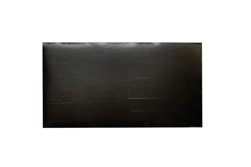 Schwarze Isolierplatte mit glatter Oberfläche, die möglicherweise für eine Brötje-Anlage verwendet wird. Die Platte hat keine erkennbaren Marken- oder Modellbezeichnungen.