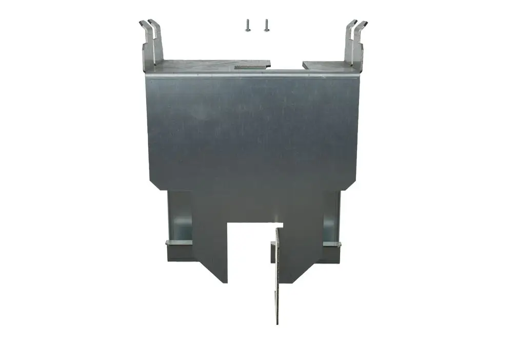 Metallischer Halter mit seitlichen Befestigungselementen, geeignet für ein Ausdehnungsgefäß. Brötje-Produkt, vermutlich für Solarsysteme.