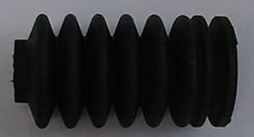 Schwarzes schwarzes Schutzblech von Brötje mit wellenförmiger Struktur, geeignet zur Abdeckung oder Isolation in technischen Anwendungen.