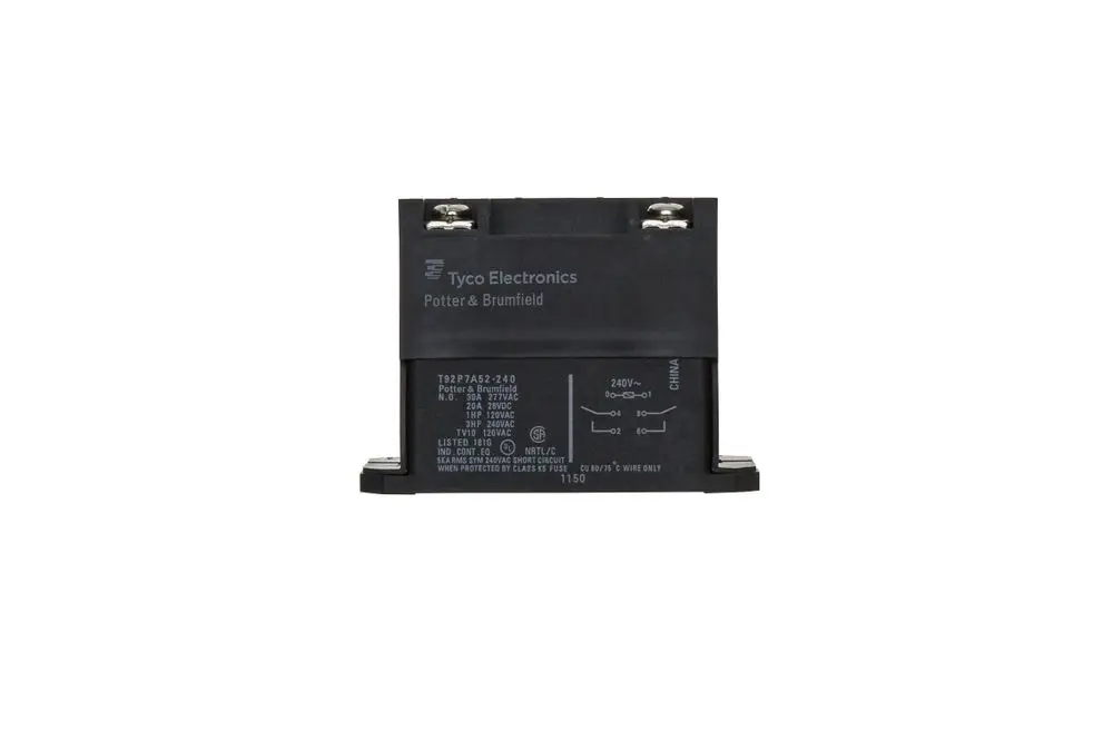 Schwarzes Relais von Brötje, montierbar, mit Anschlussklemmen und aufgedruckten technischen Spezifikationen. Geeignet für die Steuerung elektrischer Verbraucher.