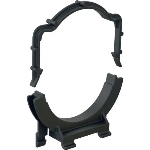 Rohrschelle aus schwarzem Kunststoff, geeignet für den Anschlussbogen von WC-Systemen. Geberit-Produkt zur Befestigung von Rohren mit einem Abstand von 88 mm.