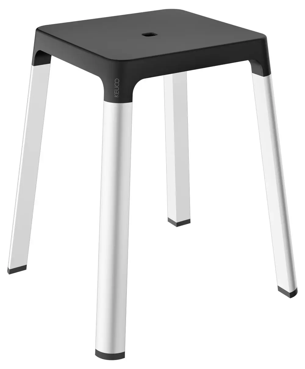 Hocker mit quadratischer Sitzfläche in Schwarz und silber-eloxierten Beinen von Keuco. Eignet sich für den Einsatz im Badezimmer oder anderen Bereichen.