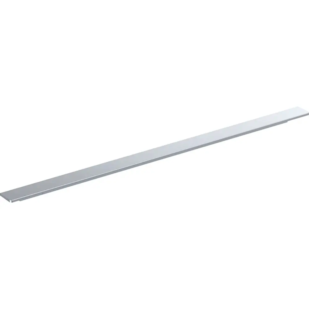 Geberit Griff in schmaler, glänzender Ausführung, geeignet für die Montage an Möbeln oder Türen, präsentiert sich in einem minimalistischen Design.