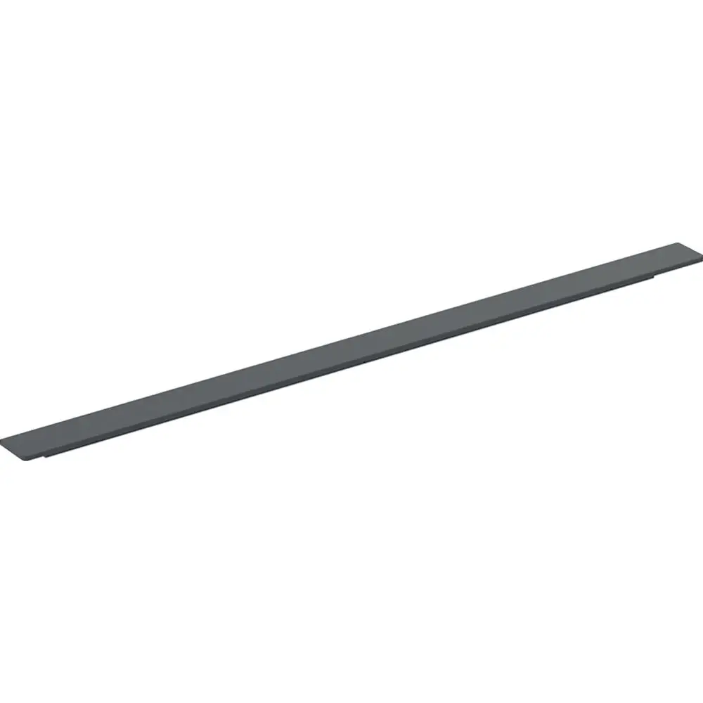 Matte, dunkle Geberit-Profilleiste. Schmale, flache Bauform ohne sichtbare Befestigungen. Hintergrund ist neutral gehalten.