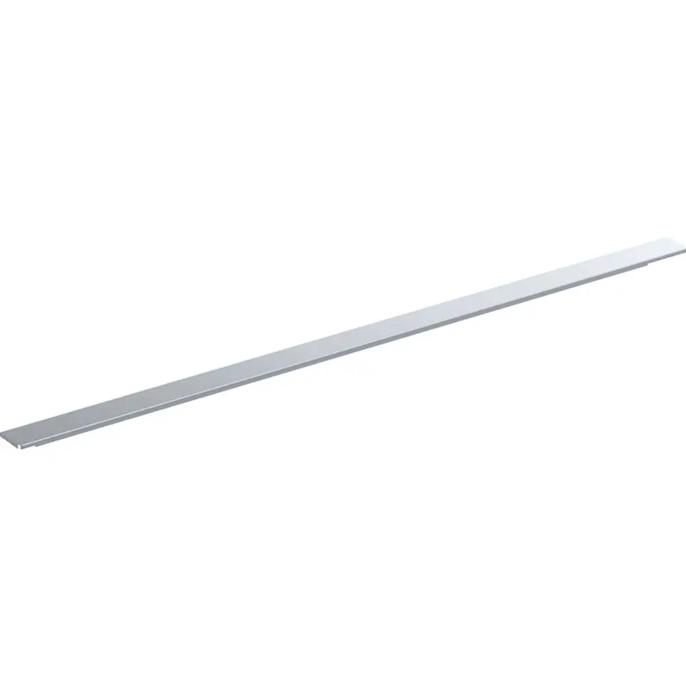 Geberit Griff in schmalem Design, aus glänzendem verchromtem Material. Eignet sich für verschiedene Anwendungen in Bad oder Küche.