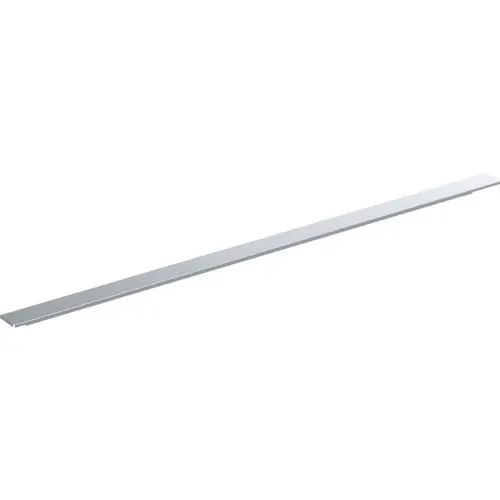 Geberit Griff in schmalem Design, aus glänzendem verchromtem Material. Eignet sich für verschiedene Anwendungen in Bad oder Küche.